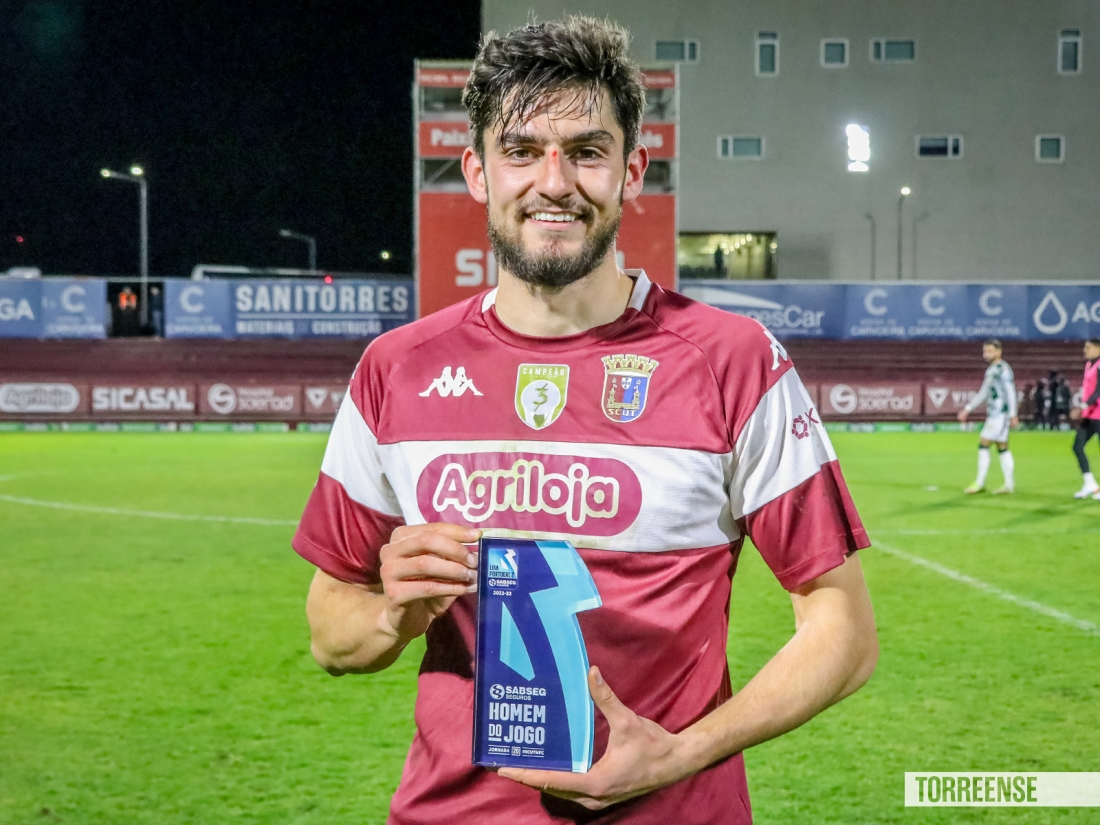 II Liga: Sim�o Rocha overthrows the leader