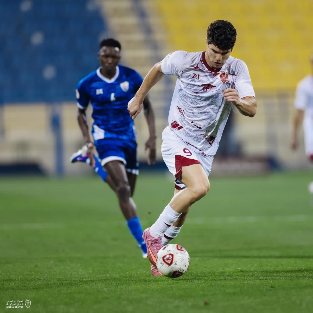 Luc�o scores in the QSL Cup