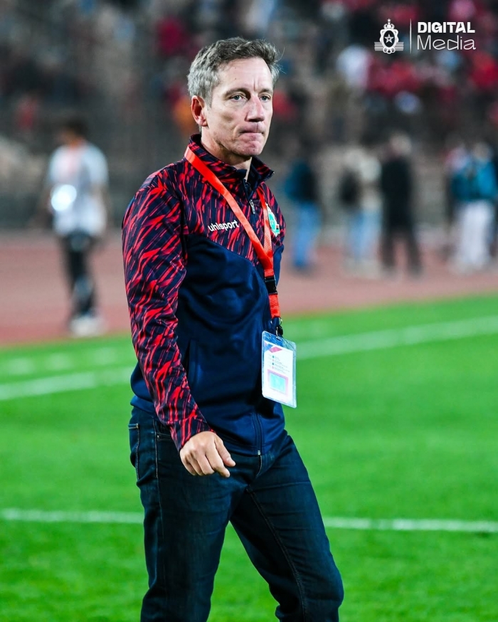 Alexandre Santos nos quartos de final da Champions africana 