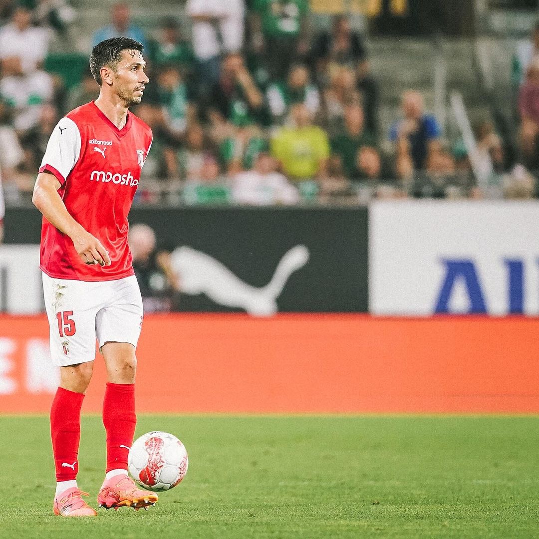 Paulo Oliveira titular na vit�ria do SC Braga 