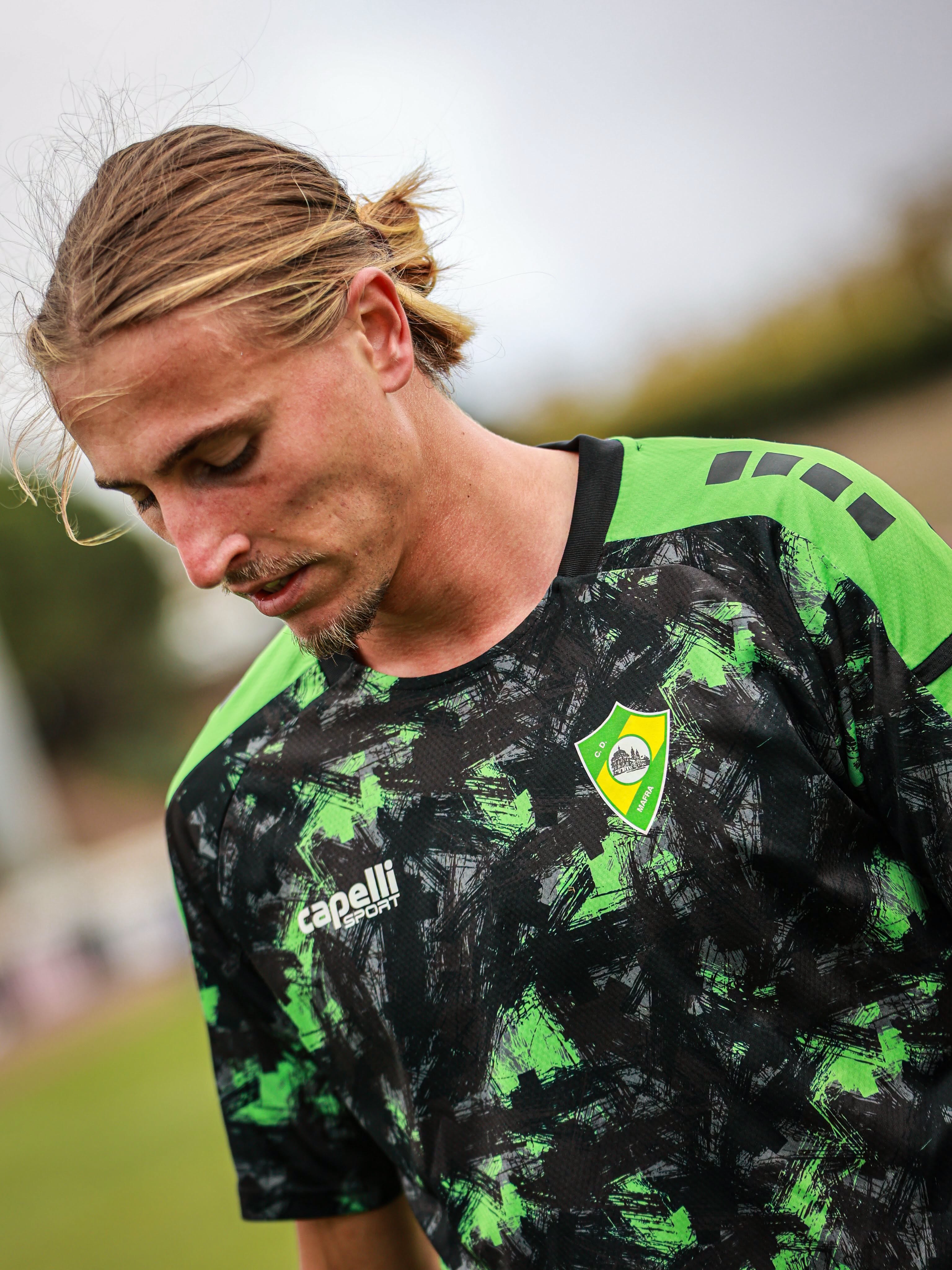  Rodrigo Matos: em nove jogos, seis golos passaram pelos seus p�s