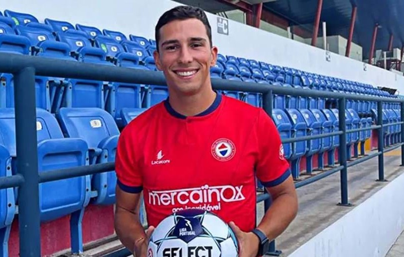 Tiago Manso signs for Trofense